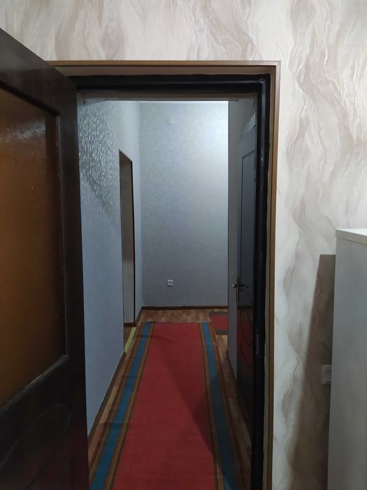 Kamolot uyi 2xona,yevro remont. Xolodilnik,TV,Katyol,gilam,parda-32500