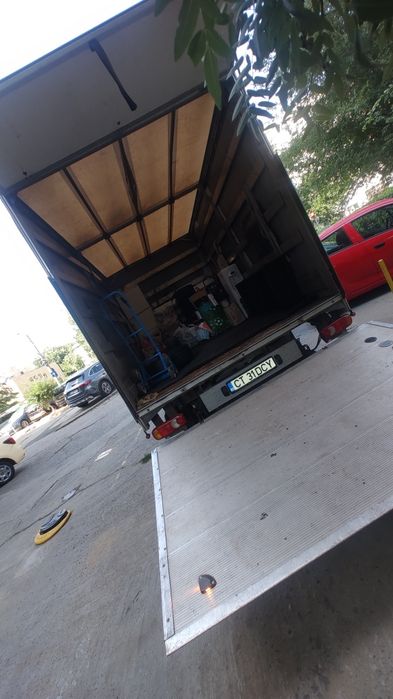 Debarasari Transport marfa cu lift si liza mobila mutări manipulanti