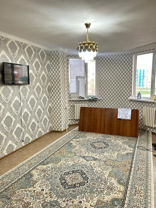 1 бөлмелі пәтер жалға беріледі.