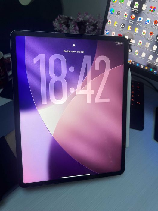 Ipad Pro 12.9 5th gen 256GB Wi‑Fi + Cellular