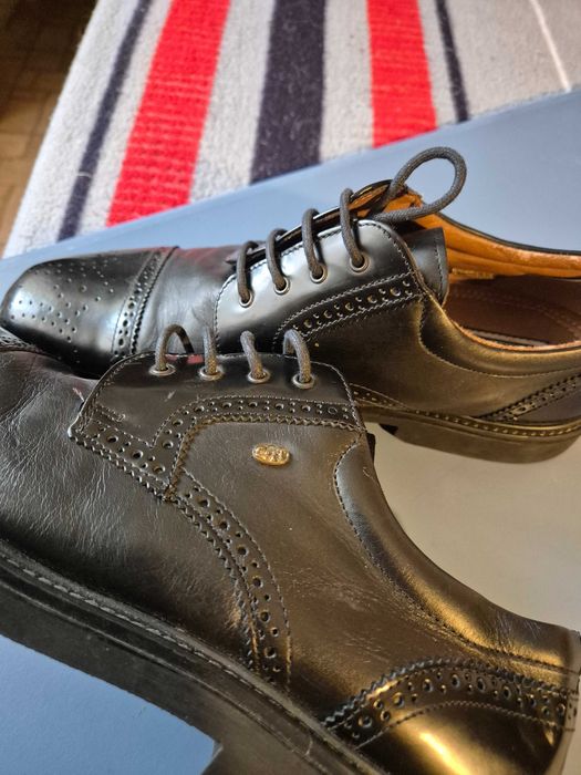 Ocazie ! Pantofi barbatesti de tip Oxford piele naturala, brand K.N.K, marime 46, noi