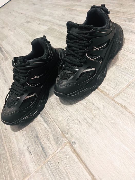 Продавам Balenciaga – №42