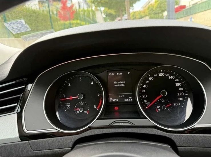 VW Passat 2.0 TDI - 190 кс. 2015г.