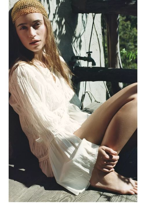 Чисто нова Риза ZARA LIMITED