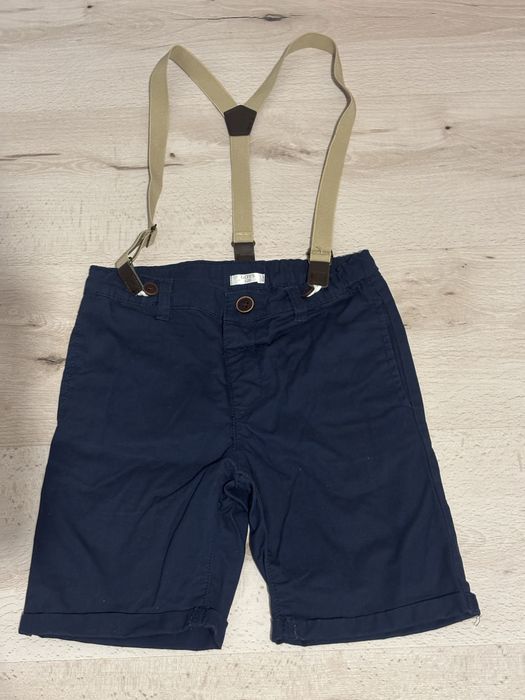 Pantaloni scurți cu bretele pentru băieți mărimea 128