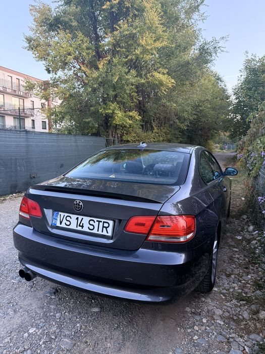 BMW Seria 3 2009 — imagine 5