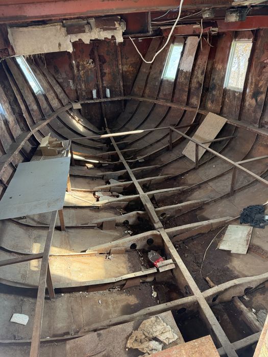 Катер проект-1606 тайёр холатда сотилади  хечкандай иши йук