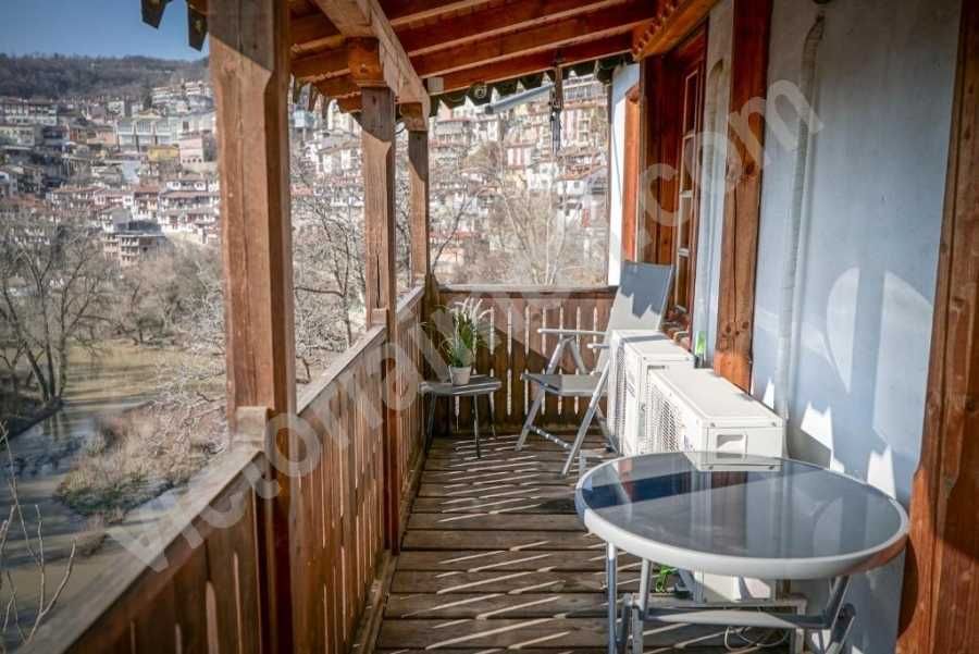 Продава се Къща в Велико Търново, Център - 160 кв.м за 1594 €/кв.м - Снимка #2