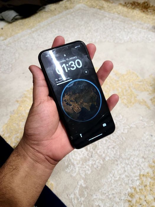 Iphone xr срочно продается