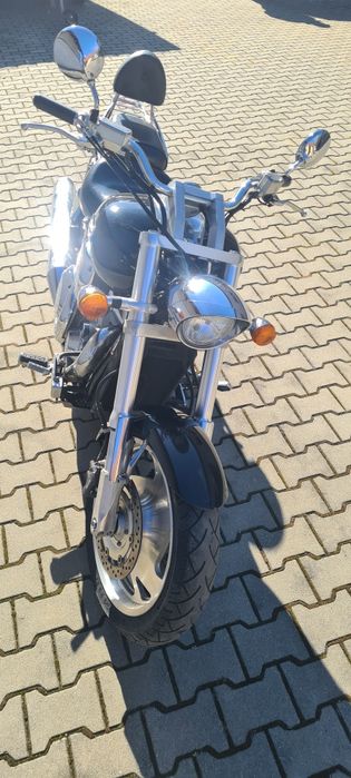 Honda vtx 1800 an fabricatie 2002