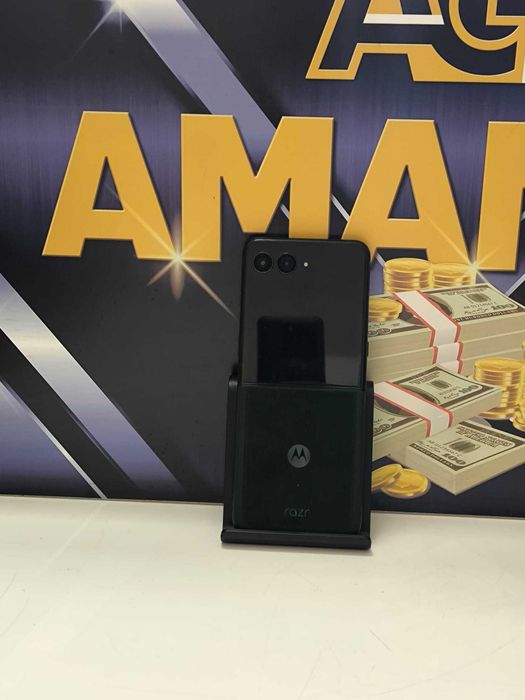 Motorola Razr 60 Ultra 512 GB Pantone Scarab AGP Amanet 4184
