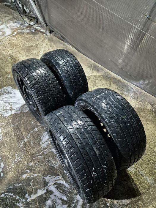 Диски с резиной на 16 Тойота