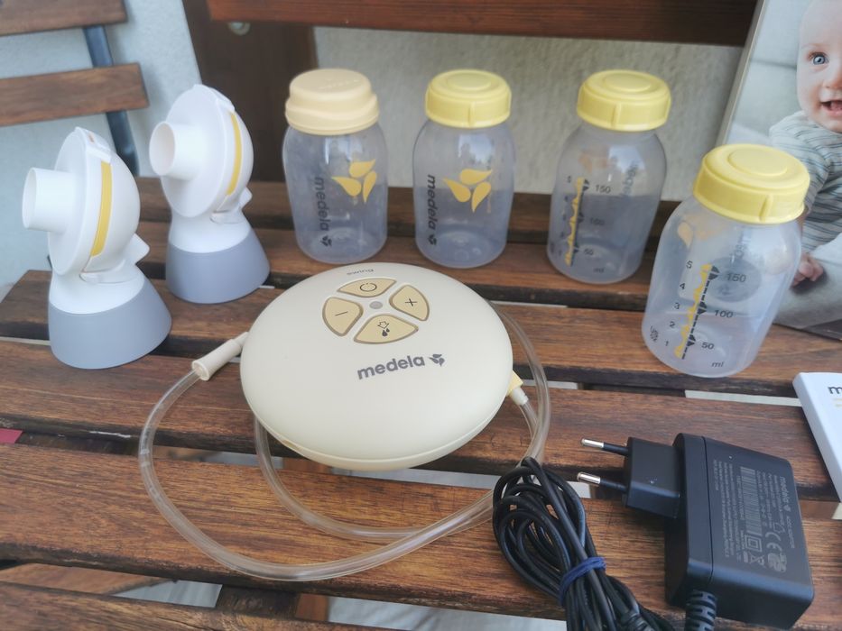 Двойна електрическа помпа за кърма Medela SwingFlex
