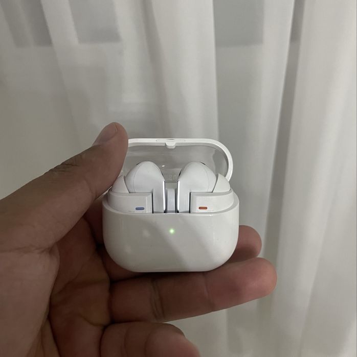 Продам новые Samsung buds 3pro