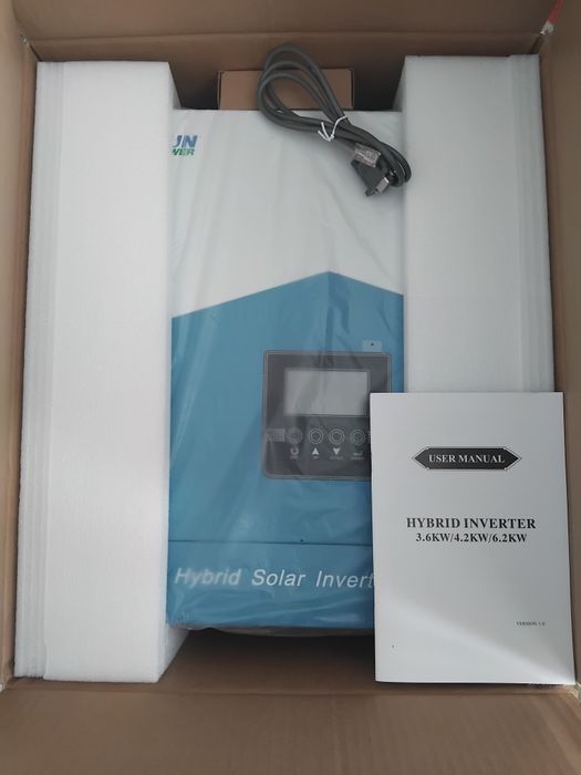 Invertor Easun SMH II ,4,,2kw wifi,24 v