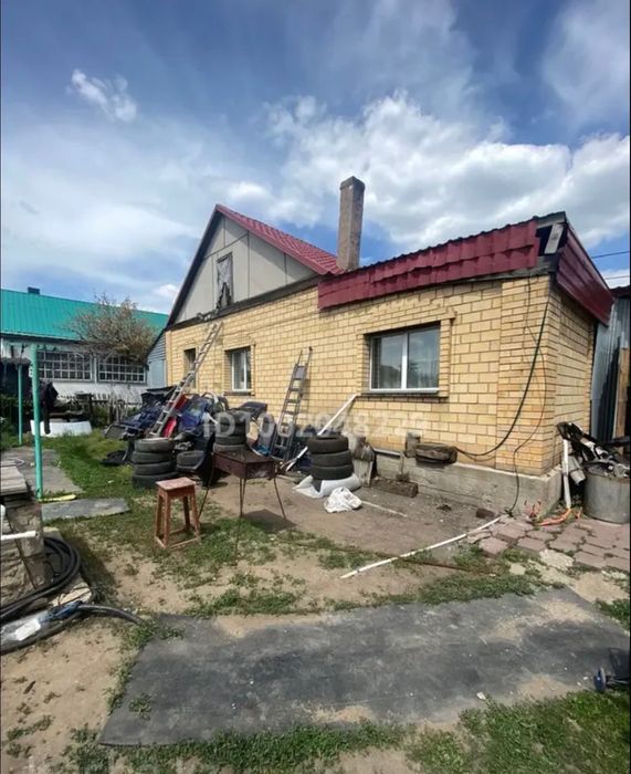 Дом в Пришахтинске