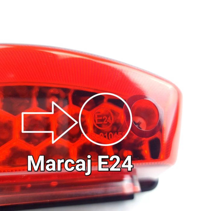 Lampă Stop LED Universală 12V pentru ATV, Quad, UTV și Motocicletă – Poziție + Frână, Lentilă Roșie Sau Fumurie, Design Sport – B22