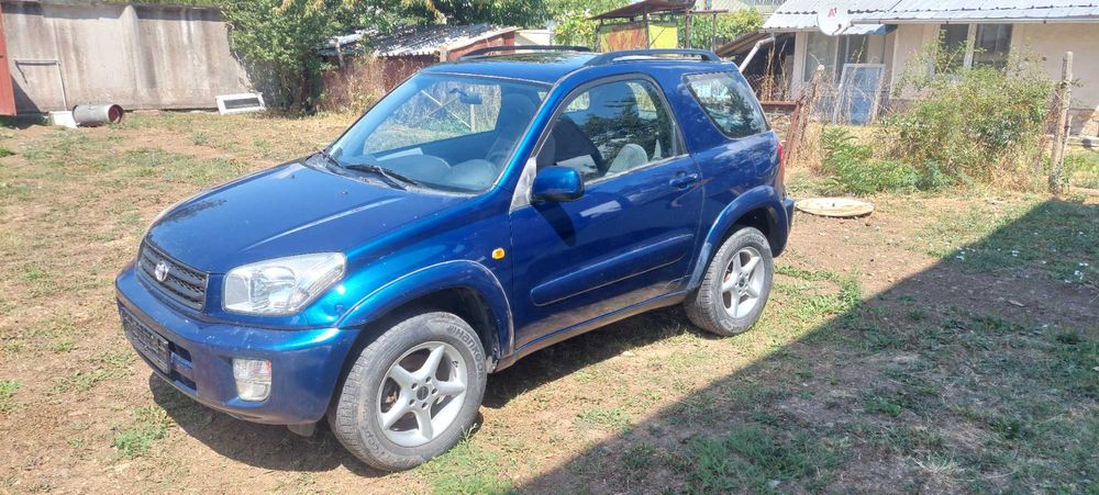 Продавам Toyota RAV 4  ,  2.0 i 4x4