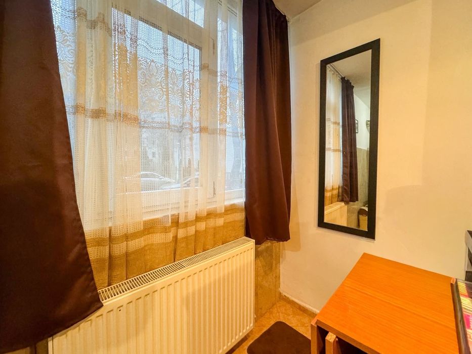 Garsoniera de închiriat