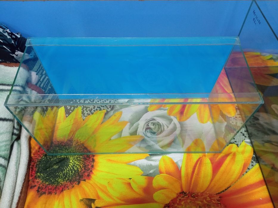 Продам новый аквариум на 32 литра