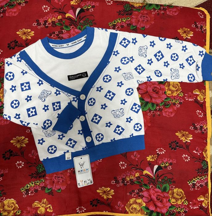 Новая одежда для девочек от 0 до 2 лет, цены от 500 тг