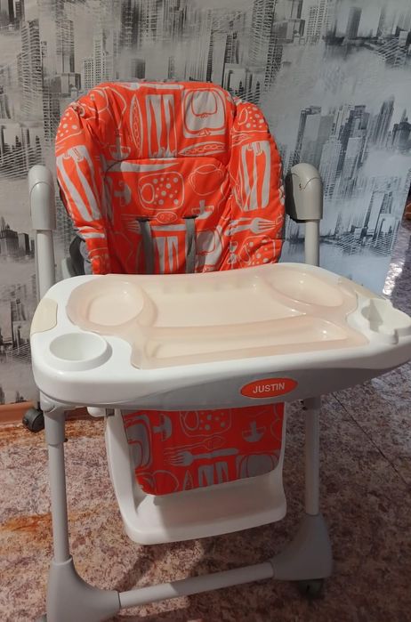 Продам многофункциональный детский стул для кормления.