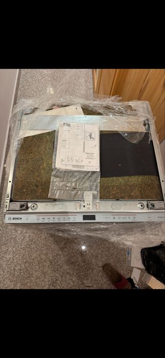 Съдомиялна за вграждане BOSCH SMV68MX04E – чисто нова