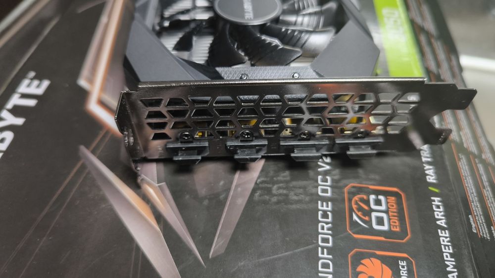 Видеокарта RTX 3050 6Gb