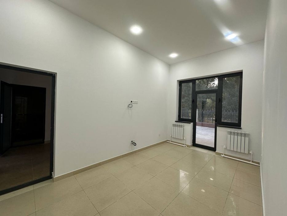 Бино ижарага топширилади. Хадра, Цирк. 350 м2