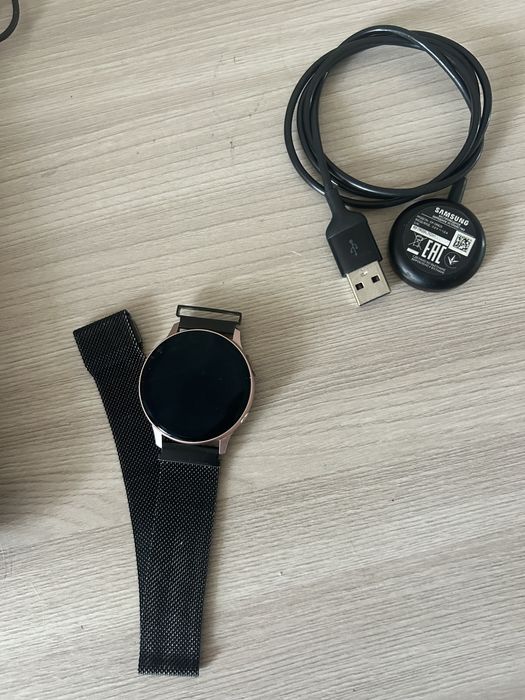 Часы Samsung Galaxy Watch