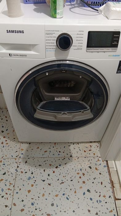 Продам стиральную машинку