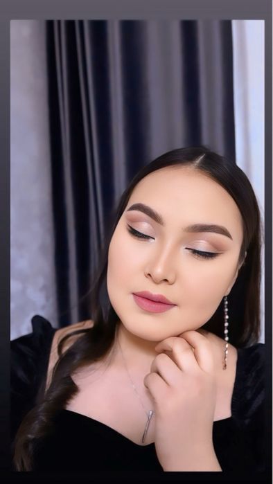 Макияж и локон….