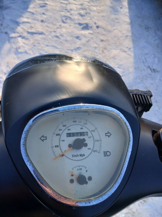 Vând scuter 4 timpi,motor 50 cc, fabricație 2016