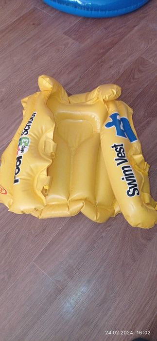 жилет надувной детский