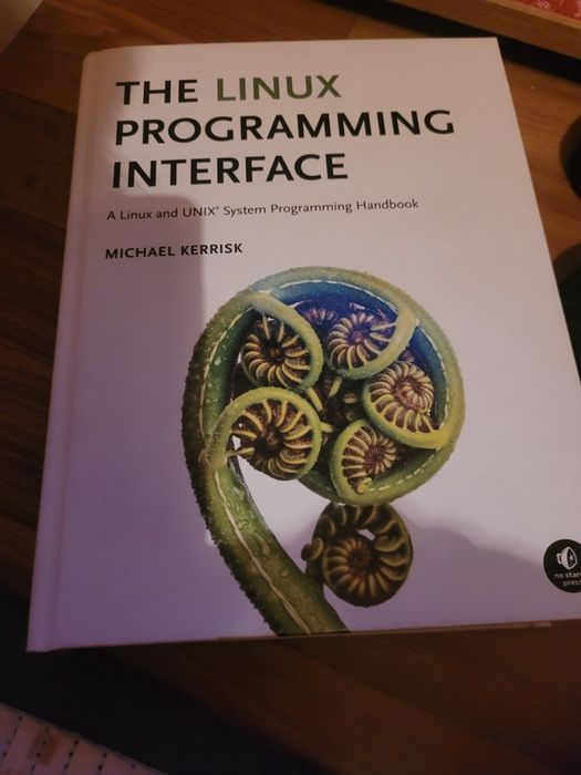 Продавам книги и учебници за информатика и програмиране