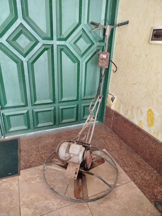 Gilekoper sotiladi holati zo'r 380 ishlidi