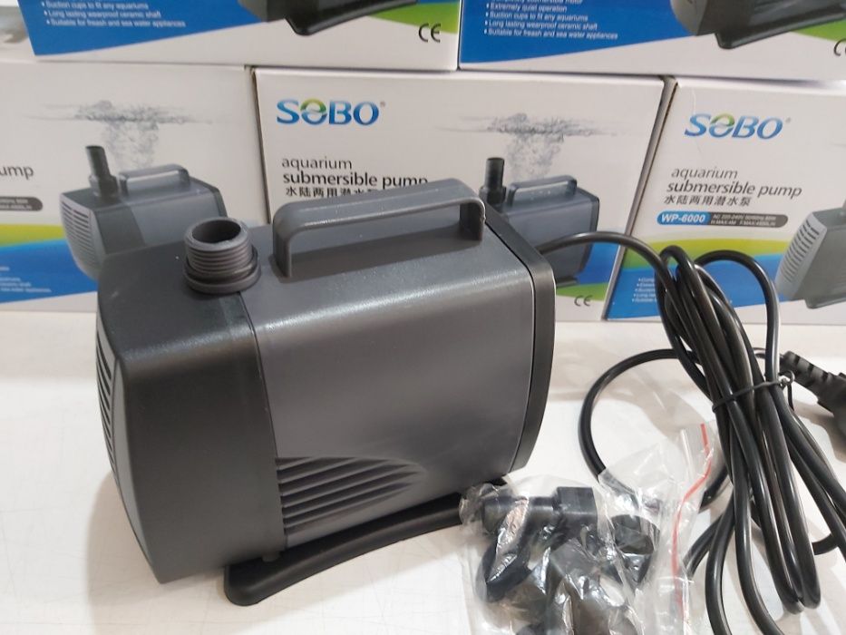 Фонтанна помпа за декоративно езеро