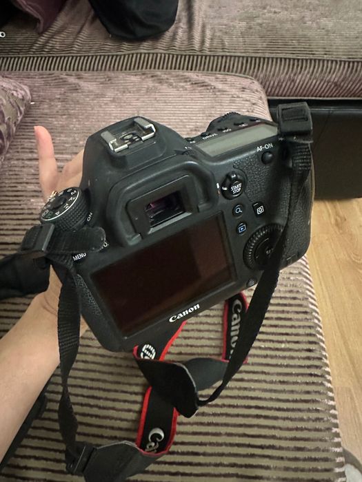 Фотоаппарат Canon 6d