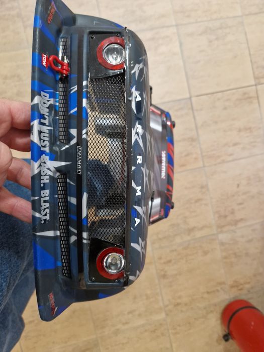 Боди / Body за Arrma Infraction 6S