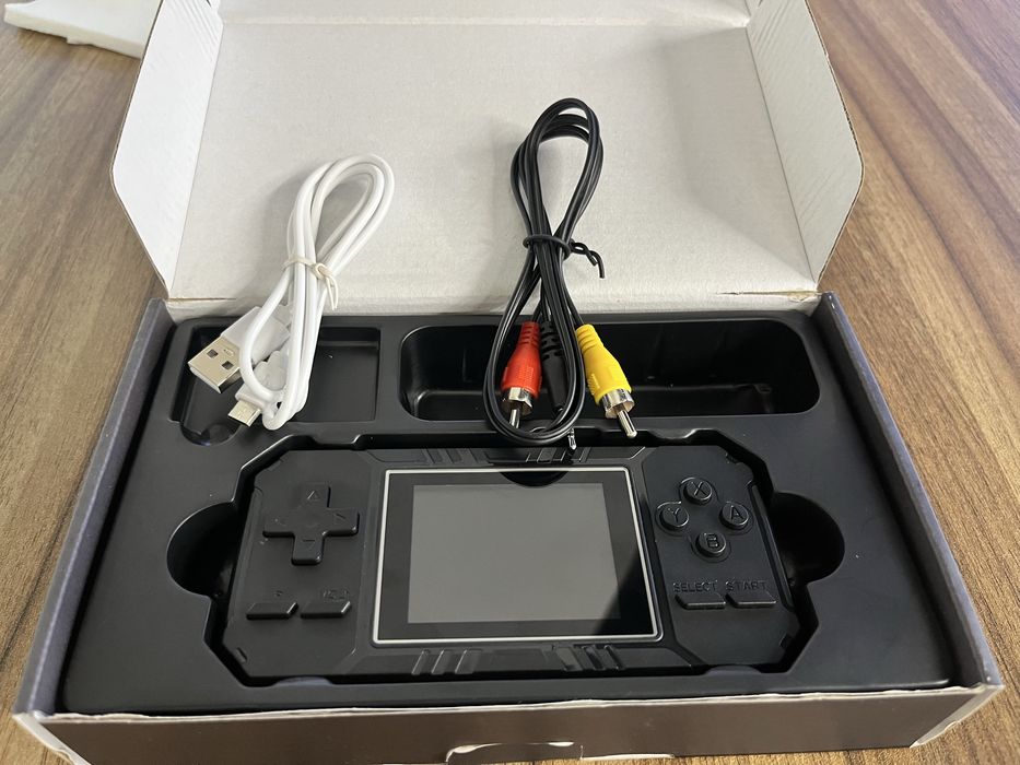 Продам PSP 500+ игр