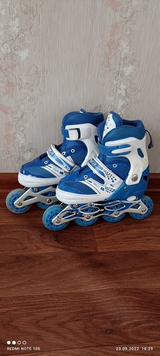 Продам роликовые коньки
