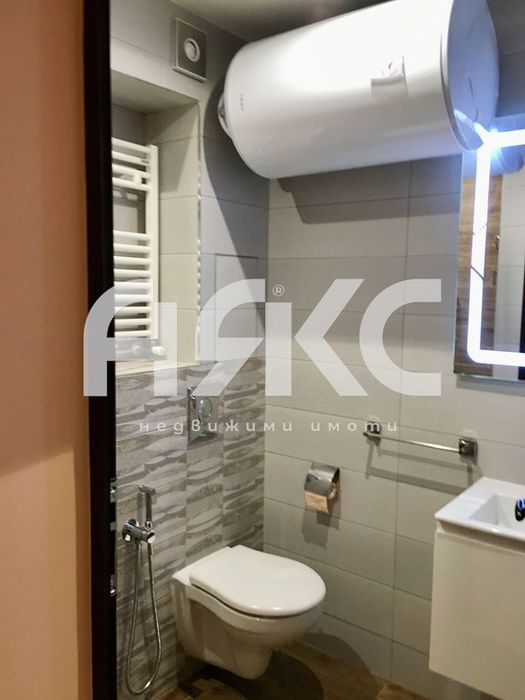 Продава се Двустаен апартамент в София, Витоша - 60 кв.м за 1530 €/кв.м - Снимка #5