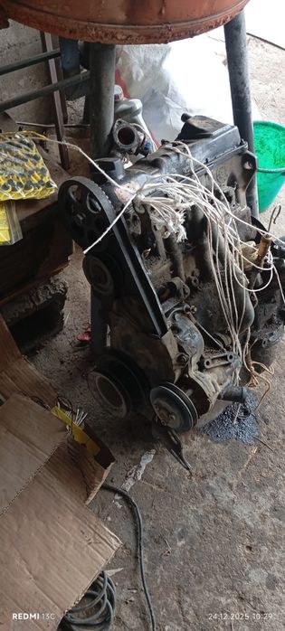 Матор сатылады 1.8