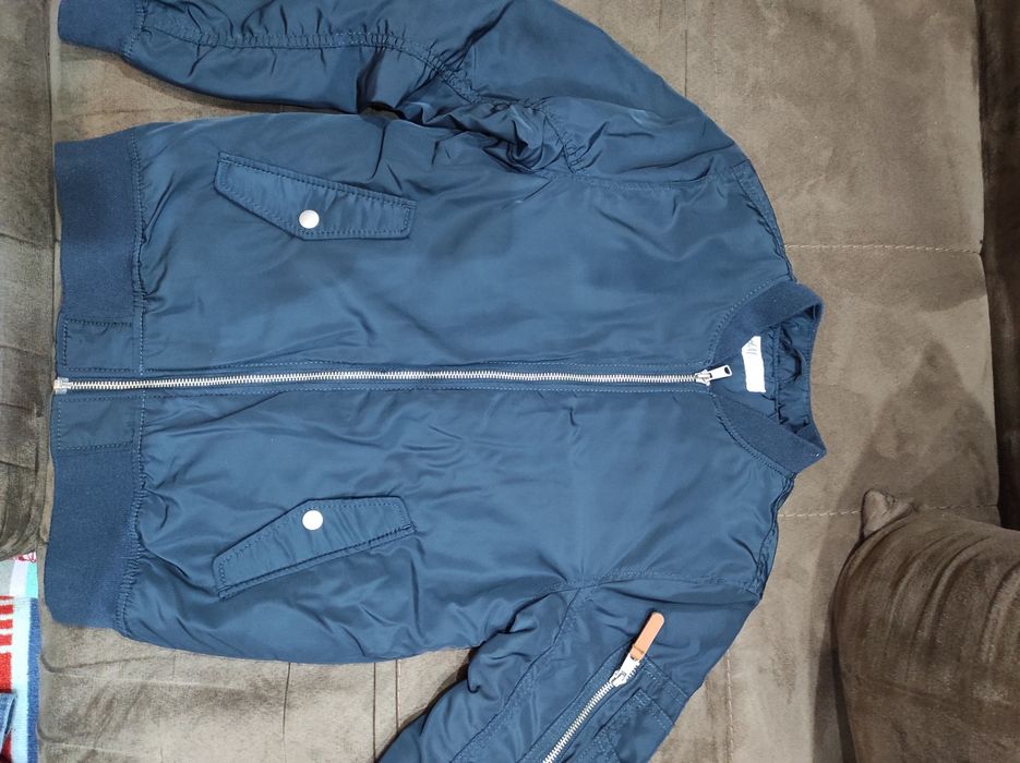 Пролетно/есенно яке на HM