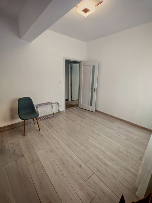 Apartament 3 camere