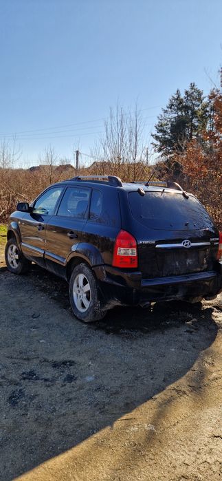 Dezmembrez tucson 2007