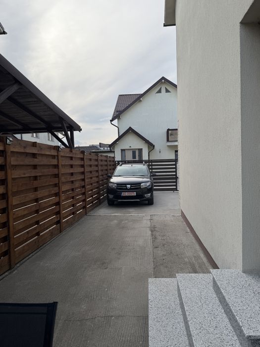 Inchiriez casa 3 camere(tip duplex)