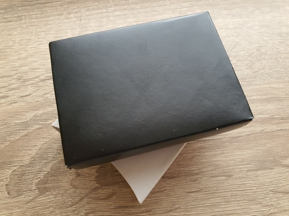 Комплект обици и колие от Avon