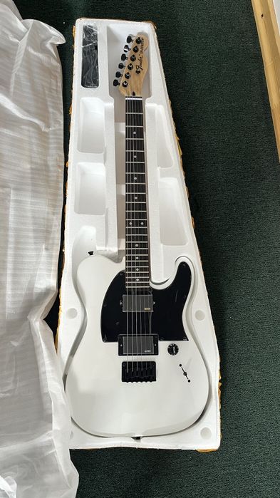 Электогитара Fender Telecaster