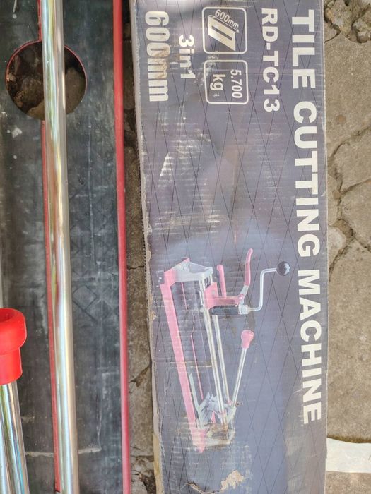 Машина за рязане на плочки